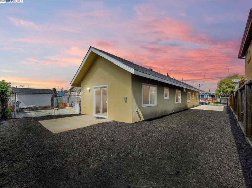 1180 60th Ave, Oakland, CA 94621-3908