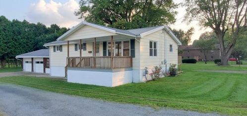 50 Indiana St, Homer City, PA 15748-1216