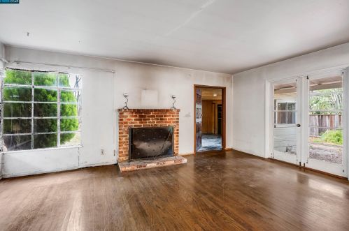 329 Glorietta Blvd, Orinda CA  94563-3242 exterior