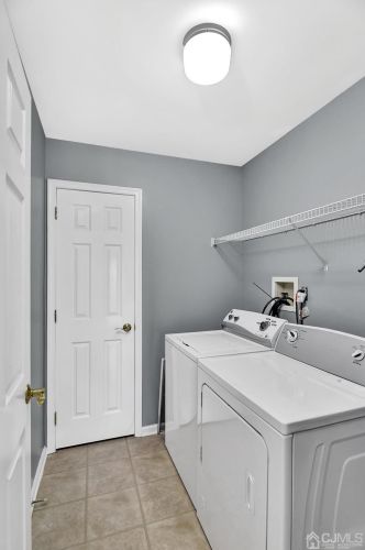 129 Murray Dr, Old Bridge NJ  08857-4205 exterior