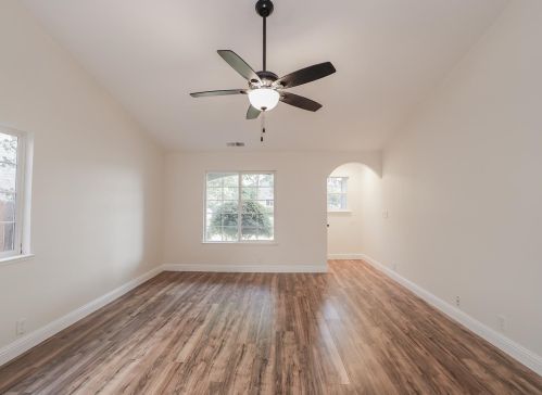 1162 Whitewood Way, Chico CA  95973-1002 exterior