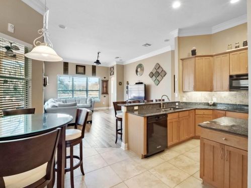 3730 Eagle Isle Cir, Kissimmee FL 34746-1908 exterior