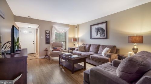 706 Springhouse Ct, Lansdale PA 19446-4350 exterior