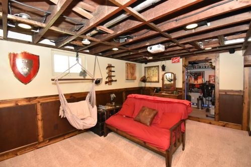 4145 92, Milwaukee WI 53228-2131 exterior