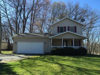 130 Swartz Rd, Akron, OH 44319-1113