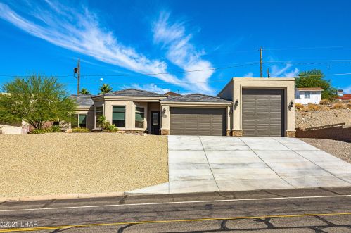 3741 Kiowa Blvd, Lake Havasu City, AZ 86404-2336