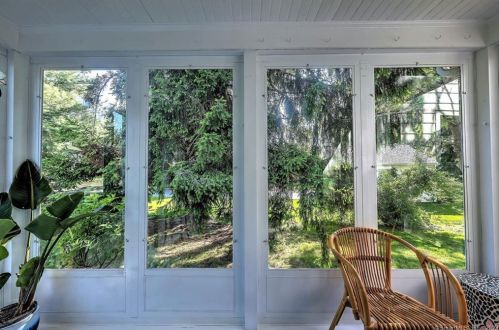 28 Tower St, Milford CT  06460-3213 exterior