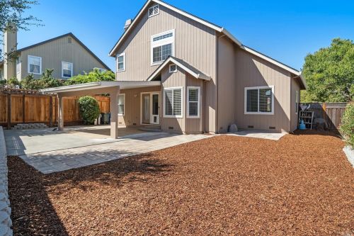 1456 Peterson Ln, Santa Rosa, CA 95403-2394