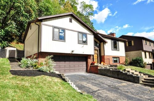 6549 Zupancic Dr, Pittsburgh, PA 15236-3674