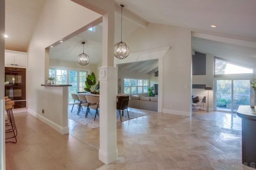 3106 Circa De Tierra, Encinitas CA  92024-6905 exterior