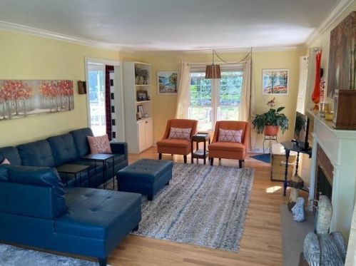 1025 Newbury St, Ripon WI  54971-1838 exterior