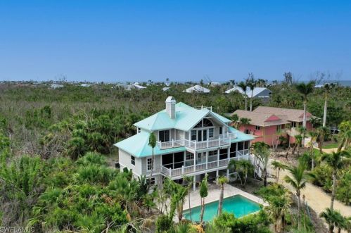 1828 Buckthorn Ln, Sanibel, FL 33957-7505