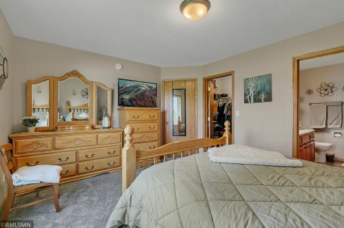 26 Willow Creek Dr, Saint Cloud MN  56387-1643 exterior