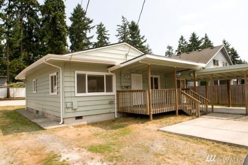 5511 Detroit Ave, Lakewood WA  98499-3216 exterior
