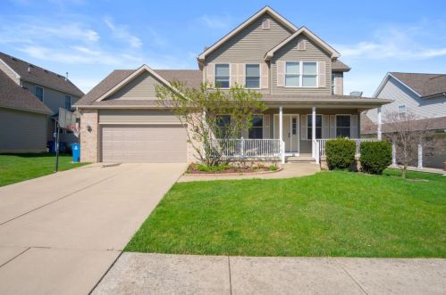 420 Chessington Dr, Crown Point, IN 46307-8002