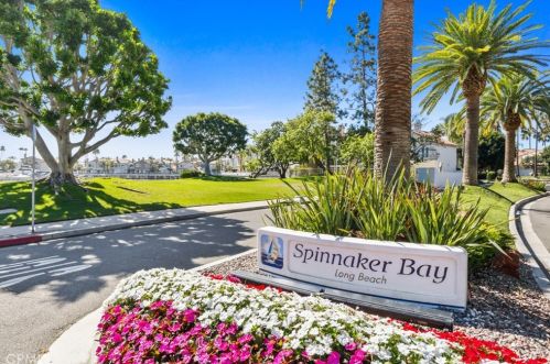 5524 Spinnaker Bay Dr, Long Beach, CA 90803-6804