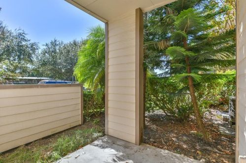 7031 Holiday Dr, Galveston, TX 77550-3028