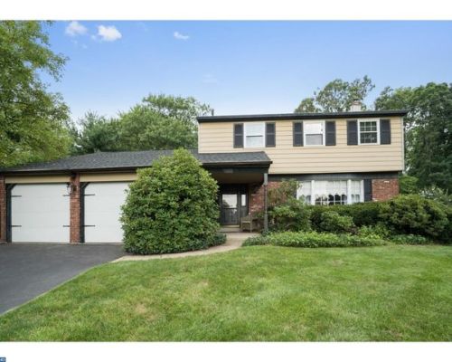 517 Lexington Ln, Norristown, PA 19403-1206