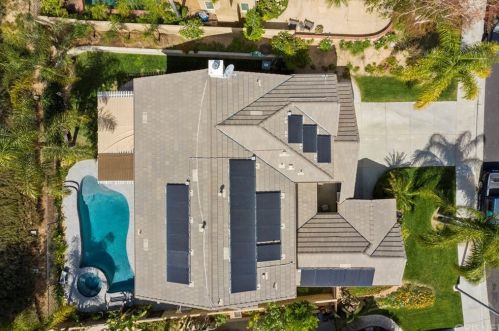 28531 Redwood Canyon Pl, Santa Clarita CA  91390-5723 exterior