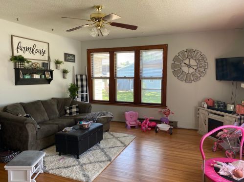 219 7th St, Troy, MN 55972-1480