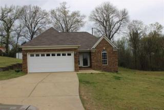 64 Windsor Ln, Crosstown, TN 38004-2702