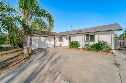 4844 Bender Ave, Covina, CA 91724-1517