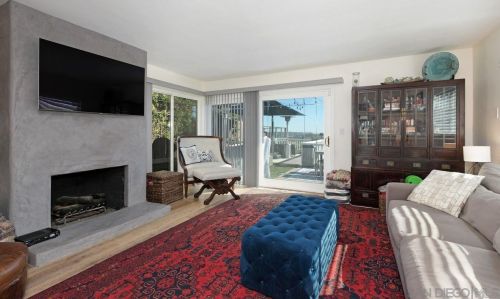 2451 Beryl St, San Diego CA 92109-3401 exterior