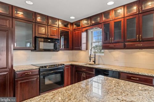 17 Sugarmaple Ln, Erial NJ  08081-3035 exterior