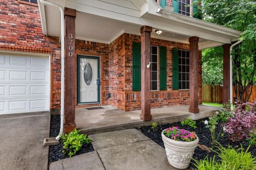 3700 Dunlavy Rd, Denton, TX 76210-8009