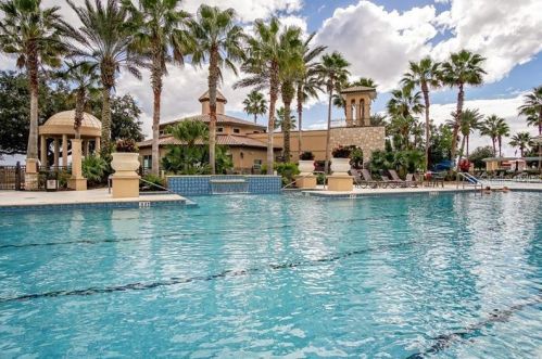 3021 Silver Fin Way, Kissimmee FL  34746-1977 exterior