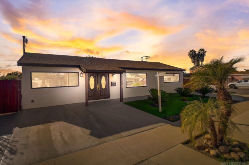 4190 Datcho Dr, San Diego CA 92117-4621 exterior