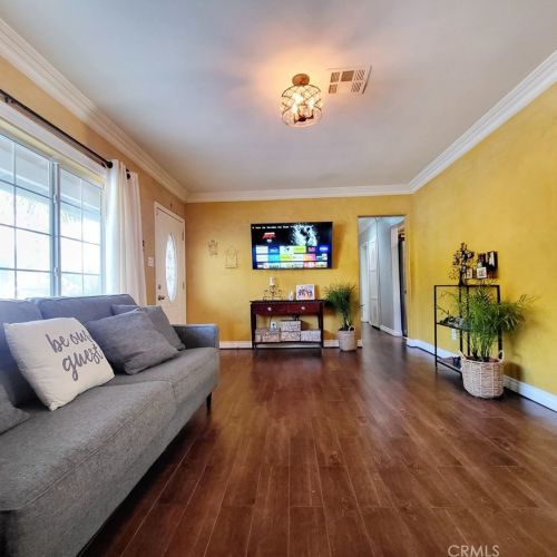 5826 Dogwood St, San Bernardino, CA 92404-3210