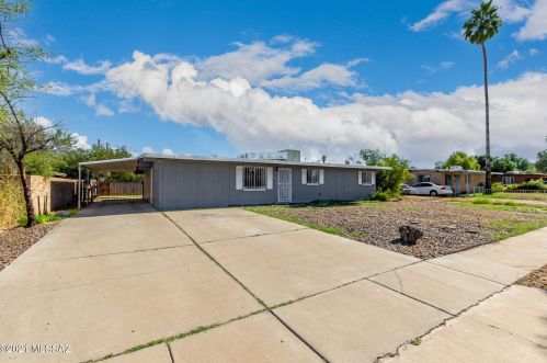 809 Fordham Dr, Tucson, AZ 85710-8758
