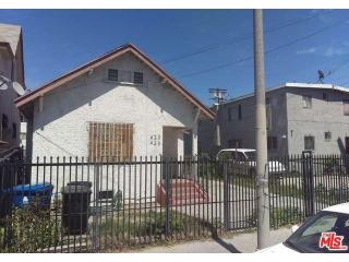 423 25th St, Los Angeles CA  90011-1506 exterior