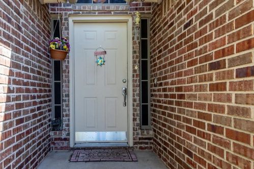 6513 Stockton Dr, Fort Worth, TX 76132-5062
