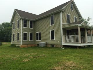 13 New St, Washington, NJ 07882-1013