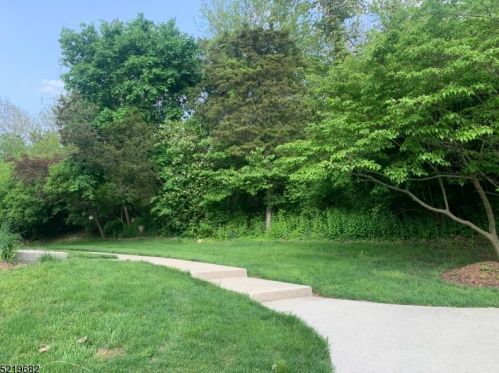 15 Green Heron Dr, Hackettstown NJ  07840-3300 exterior