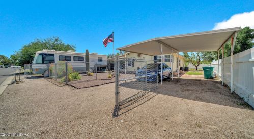2673 Kimberley St, Tucson, AZ 85705-1121