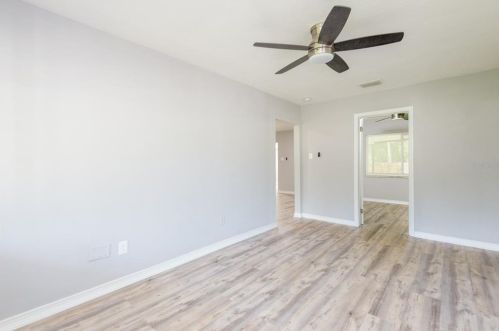 5476 Lk Le Clare Rd, Lutz FL  33558-8013 exterior