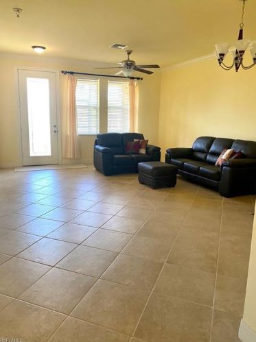 8021 Allamanda Ct, Lehigh Acres, FL 33972-7501