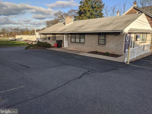 745 Hanover St, Pottstown, PA 19465-4520