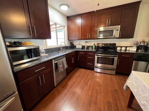5626 Lorelei Ave, Lakewood, CA 90712-2041