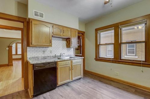 2651 60, Milwaukee WI 53219-3151 exterior