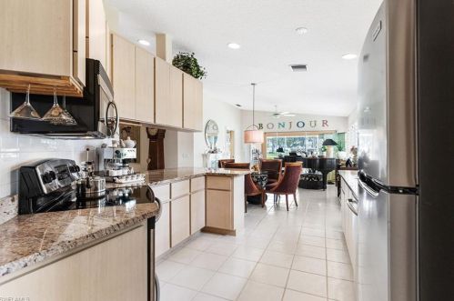3170 Andorra Ct, Naples, FL 34109-1391