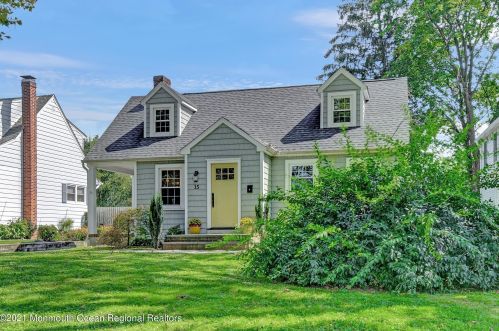 15 Field Ave, Tinton Falls, NJ 07701-5811