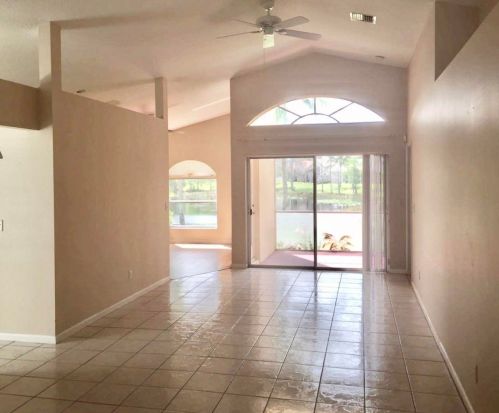 1592 Carriage Brooke Dr, West Palm Beach, FL 33414-6120