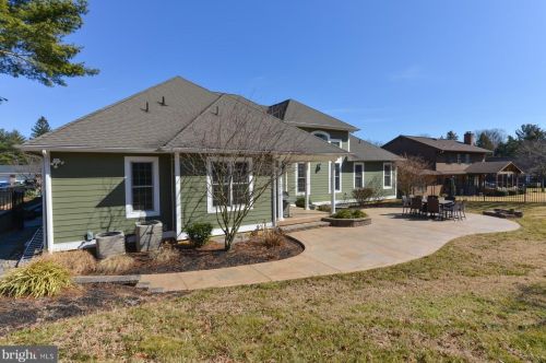 106 Princeton Ave, Wenonah NJ  08090-1937 exterior