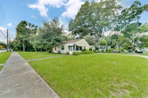 1400 Locust Ave, Sanford, FL 32771-2956
