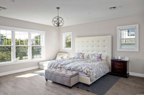 485 Albemarle Rd, Cedarhurst NY  11516-1228 exterior