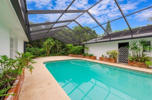 3 Riverside Cir, Ormond Beach FL  32176-6538 exterior